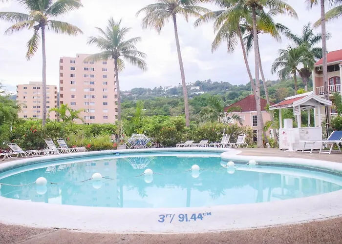 Coral Getaway At Fisherman's Point Apartment *