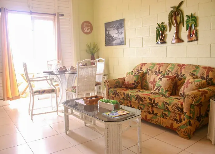 Coral Getaway At Fisherman's Point Apartment *