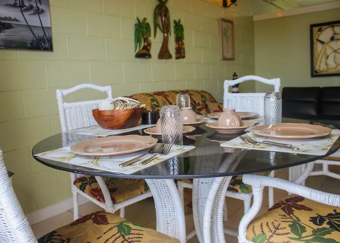 Coral Getaway At Fisherman's Point Apartment *